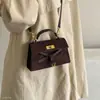 Bolsa Feminina Versátil Fashionável Inclinada Retrô para o Dia a Dia 2026 Transversal Ombro Único Estilo Novo Outono Inverno Bolsa Kai Li