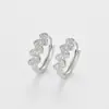 Pendientes de Oreja Cruzados de Zirconia Nueva Espiga de Trigo, Nicho, Sencillos, Lujo Ligero, Versátiles, Pinzas para Orejas de Mujer Estilo Ins, Pendientes de Moda Minimalistas