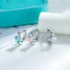 Aretes de Corazón: Pendientes de botón de titanio 316L con circonita en forma de corazón, dulces y exquisitos, pendientes de poste recto, aros y joyería para piercing