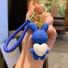 Llavero de conejo de peluche tejido con dibujos animados de resina, accesorio colgante para pareja, adornos hechos a mano, llavero.