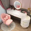 Penteadeira de estilo nórdico Luz de luxo high-end Nova Internet Celebridade Maquiagem Mesa Quarto Moderno Simples Armário de Armazenamento Retrátil