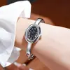 Nuevo Pulsera de Bañera Incrustada de Diamantes Reloj para Mujer, Elegante Reloj Ovalado con Escala Romana para Mujer, Reloj de Cuarzo
