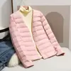 Moda Nova Outono e Inverno 2025 Transfronteiriça, Jaqueta Leve de Penas para Mulheres, Estilo Curto com Forro de Penas de Pato Branco, Casaco Casual sem Gola