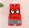 Versión coreana de verano nueva moda chaleco para bebé chaleco infantil ojos grandes traje infantil una generación de moda de pelo