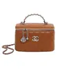 Bolsas pequeñas transfronterizas para mujer 2026 nuevo bolso acolchado con cadena de moda europea y americana bandolera de un solo hombro bolso tipo caja