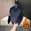 Nova moda masculina de outono, moletom versátil com blocos de cor, zíper parcial e gola alta, com toque de alta qualidade, camiseta básica confortável de manga raglan
