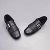 Zapatos Pequeños de Cuero con Suela Suave, Superficie Suave y Terciopelo, Zapatos de Algodón 2025 Invierno Nuevos Zapatos Brogue Tallados con Borlas Retro y Zapatos de Piel