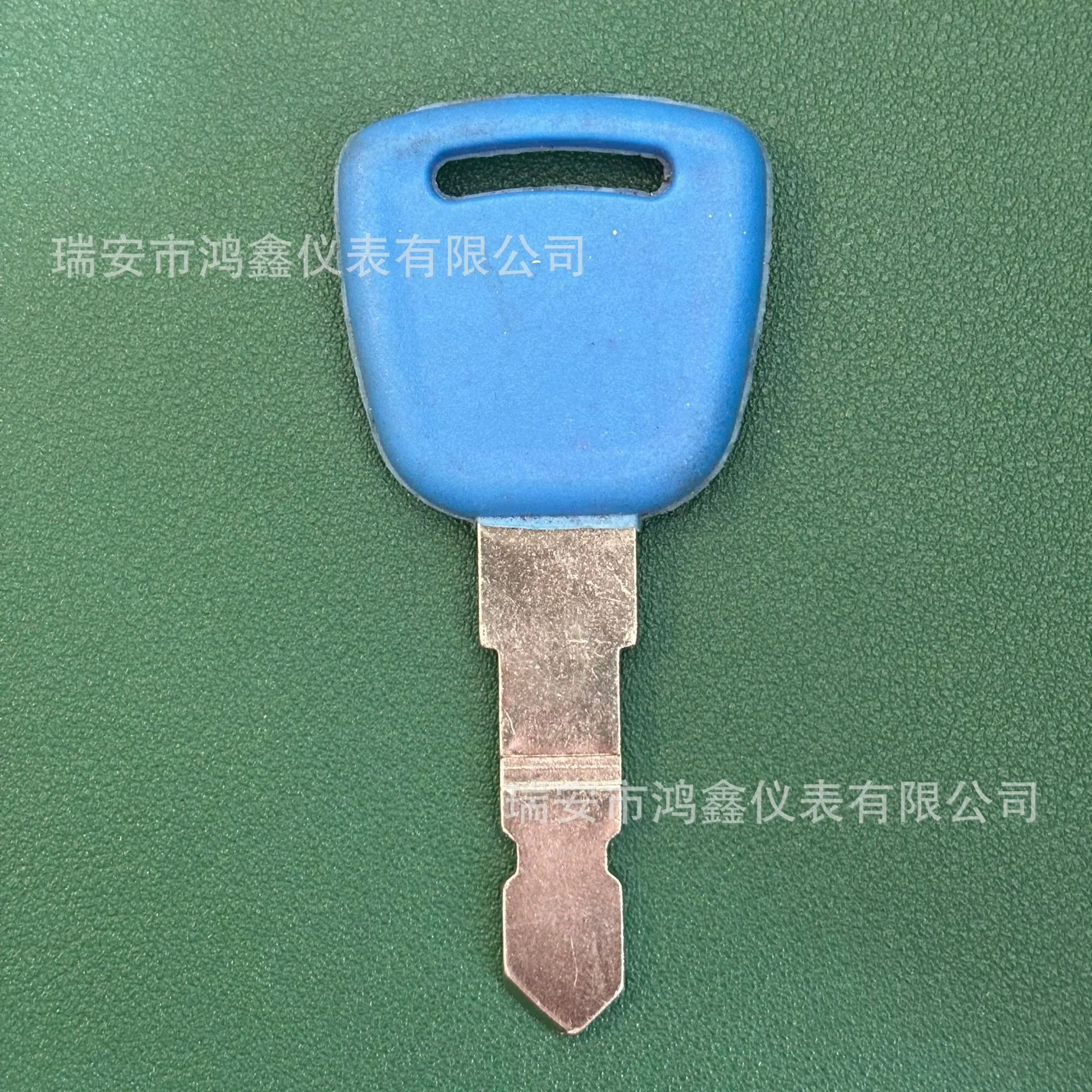 128c0ed5a0408329a1ae65220c6c76