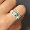 Anel Vazado Vintage com Pedras para Mulheres, Design Moderno e Único, Anel Aberto Ajustável, Anel para Dedo Indicador Estilo Nicho Ins