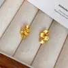 Pendientes de Clip de Flor de Ola Fruncida, Gama Alta, Lujo Ligero, Pendientes Plegados de Gama Alta, Pendientes Fruncidos