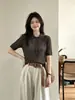 Top de punto estilo coreano para mujer con cuello polo de media botonadura, fino, transpirable, de canalé, manga corta, corte ajustado, elegante, para verano
