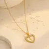 Collar de 26 letras inglesas transfronterizo acero inoxidable chapado en oro de 18K circonita colgante de corazón collar joyería al por mayor