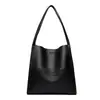 Estilo Caliente Transfronterizo Alta Calidad Lujo Bolso de Hombro Fabricante Personalizado Bolso Tote Simple Bolso de Dama Bolso de Gran Capacidad Bolso de Mujer