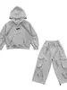 Conjunto de Sudadera con Capucha de Punto Bordada para Niños, Elegante Conjunto Deportivo Casual Fresco de Dos Piezas con Mangas Largas para Primavera y Otoño
