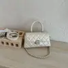Bolso Acolchado con Cadena Estilo Chanel para Mujer 2026 Estilo Retro Francés Bolso de Hombro Cruzado con un Toque de Lujo, Versátil para el Trabajo
