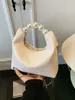 Bolsa de Mão Pérola com Design de Nicho da Moda para Mulheres, Nova Bolsa Transversal de Corrente de Alto Padrão, Bolsa Fresca Formato Bolinho