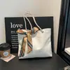 Bolsa Transversal Nova Europeia e Americana 2026 Feminina Simples Fashionável Retrô Grande Capacidade Bolsa de Mão Bolsa de Ombro Bolsa Tote Bolsa Mensageira