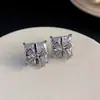 Aretes S925 Aguja de Plata Diamantes Coreanos Incrustados Girasol Calado Pequeños Estilo Chanel Nicho Diseño de Alta Gama Aretes Joyería