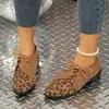 Sapatos de Couro Solteiros Cruzados Europeus e Americanos Pronta Entrega Casuais Moda Mocassins Sapatos de Couro com Cadarço Tamanho Grande Salto Moda Feminina Atacado Tamanho Grande