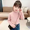 Ropa interior para niños de doble cara DeRong Primavera Otoño Invierno Estilo Delgado Niña Bebé Color Sólido Cuello Semi Alto Niños Pequeños Medianos Camiseta de Manga Larga