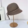 26 Años de Nuevos Estilos: Gorro de Pescador Tejido con Correa Fina para Primavera y Verano, Adelgazante, Minimalista, Estilo Relajado, Casual de Vacaciones, Transpirable, No Sofocante