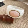 Pulsera geométrica de cuentas acrílicas transfronteriza europea y americana, diseño de nicho exagerado, lujo ligero, sensación de alta gama, accesorio de mano personalizado