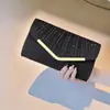 Bolso de Sobre Plisado de Moda Europea y Americana Transfronterizo Bolso de Mano Elegante para Vestido Bolso de Mano para Fiesta Bolso de Mano para Banquetes de Dama