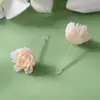 Exquisitos pendientes de resina de flor de peonía de color cálido tridimensional estilo extranjero moda diaria versátil flor para agujero de oreja joyería de oreja