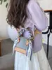 2026 Nova Mini Bolsa Retro Estampada para Crianças com Decoração de Lenço de Seda, Bolsa Transversal para Meninas, Pequena Bolsa de Viagem para Bebê