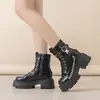 Estilo Street Cool Botas Martinas de Salto Grosso Botas Curtas de Motociclista Femininas 2026 Inverno Plus Veludo Versátil Cano Curto Cadarço Botas da Moda