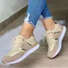 Sapatos Casuais Cruzados Europeus e Americanos Esportivos Femininos Sola Grossa Novo Estilo 2025 Tamanho Grande Esportivos com Cadarço Casuais Atacado Tamanho Grande