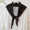 Chal Triangular Tejido de Lana de Color Puro Hueco Estilo Coreano para Mujer Moda Otoño/Invierno Versátil para Superponer Cárdigan Pequeño