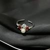 Nuevo Diseño Antiguo Diseño Nicho Anillo de Zircón Rojo Estilo Corte para Mujer Lujo Ligero Alta Gama Anillo Tesoro de Color