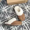 Temporada de Primeras Reuniones Pantuflas Esponjosas Estrelladas Forradas de Piel Calzado para el Hogar Pantuflas Calientes de Punta Cerrada para Mujer