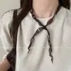 Colar de Puxar Paisley Vintage para Mulheres 2025 Novo Personalidade de Nicho Corrente de Suéter High-End Tendência Versátil Prendedor de Cabelo
