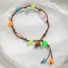 Tornozeleira Boho Colorida Luminosa de Coração de Pêssego com Contas de Camada Única Elástica para Mulheres Férias na Praia