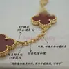 Pulsera de Trébol de Cuatro Hojas y Cinco Flores CNC Oro V Delgado Flor Nueva Edición Artesanía Fina Cadena Gruesa de Nueve Secciones Pulsera de Trébol de Cuatro Hojas de Nácar Blanco Natural