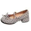 Zapatos de salón poco profundos de tacón grueso con punta redonda y estampado de lunares estilo francés para mujer, nuevo modelo de primavera 2026, famosos en internet, que aumentan la altura, zapatos Mary Jane retro