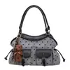 Bolso de Hombro Individual Casual de Otoño con Lunares Personalidad Diseño de Nicho Gran Capacidad Bolso de Mano para Mujer 2026 Nuevo Ligero Bolso de Axila