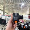 Fábrica en stock coche eléctrico conjunto de manija derecha Yadi Tailing Lvyuan cuchillo original coche eléctrico manija interruptor accesorios