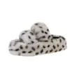 Nuevas pantuflas de algodón con suela gruesa, pantuflas peludas casuales versátiles para mujer, artículo de moda popular de celebridad de internet 2026, estampado de leopardo para otoño e invierno