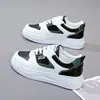 Zapatillas blancas para mujer 2026 primavera nuevo popular versátil deportivas casual, zapatos de mujer de suela gruesa, zapatos impermeables de primavera y otoño