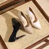 Tacones altos de punta 1263-1 de charol nude, elegantes y con estilo, con plataforma impermeable y tacón delgado, cómodos para usar durante períodos prolongados y con una abertura poco profunda.