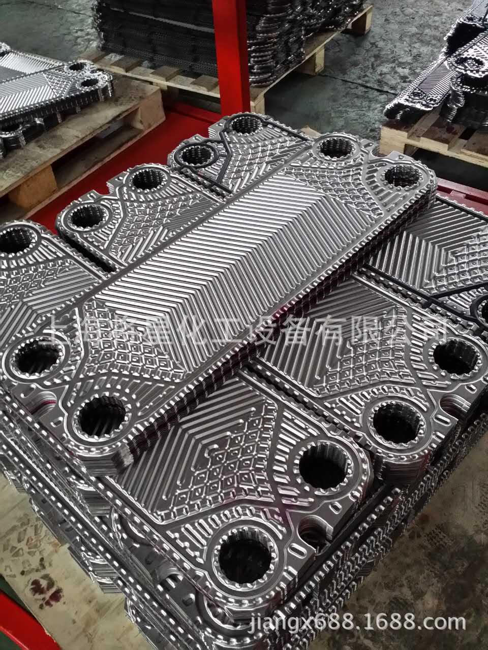 153356051256096933