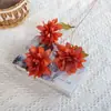 Flor Artificial tres cabezas pintura al óleo daliju salón de bodas decoración suave Flor de Camino arreglo floral dalihua flor de seda decoración del hogar