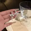 Brincos de Pérola com Laço de Bolinhas Doces para Mulheres, Uso Dupla Face, High-End, Simples, Nicho, Brinco/Acessórios de Brinco Elegantes