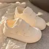 Zapatillas Blancas de Suela Gruesa con Velcro para Mujer 2026 Nuevo Primavera Nicho Original Estudiante Versátil Casual Deportivas Zapatos de Plataforma