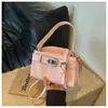 Bolso Pequeño Cuadrado de Textura de Moda Tendencia Verano 2025 Diseño de Nicho Bolso Cruzado de Hombro Único Casual Chic para Mujer