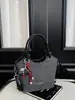 2026 Nuevo Bolso de Mano Estilo Coreano de Comercio Exterior Transfronterizo Bolso de Hombro de Moda Bolso Cubo Simple Elegante para Mujer Bolso Cruzado