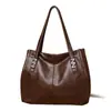 Bolsa Nova Transfronteiriça Feminina, Bolsa de Ombro Casual Simples de Grande Capacidade, Bolsa Prática Retro de Axila, Bolsa Tote Versátil de Couro Macio